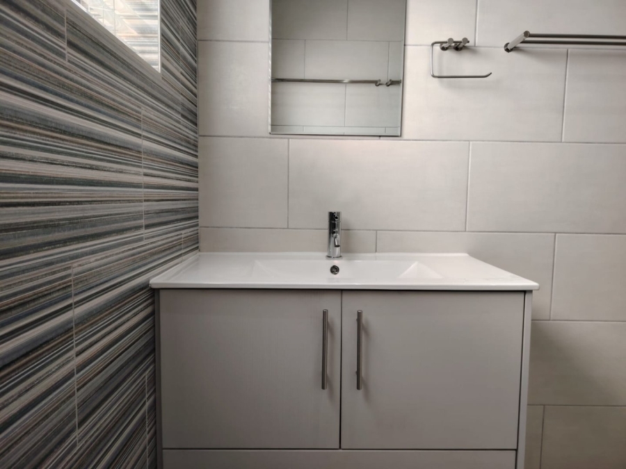 3 Bedroom Property for Sale in Hartenbos Central Western Cape